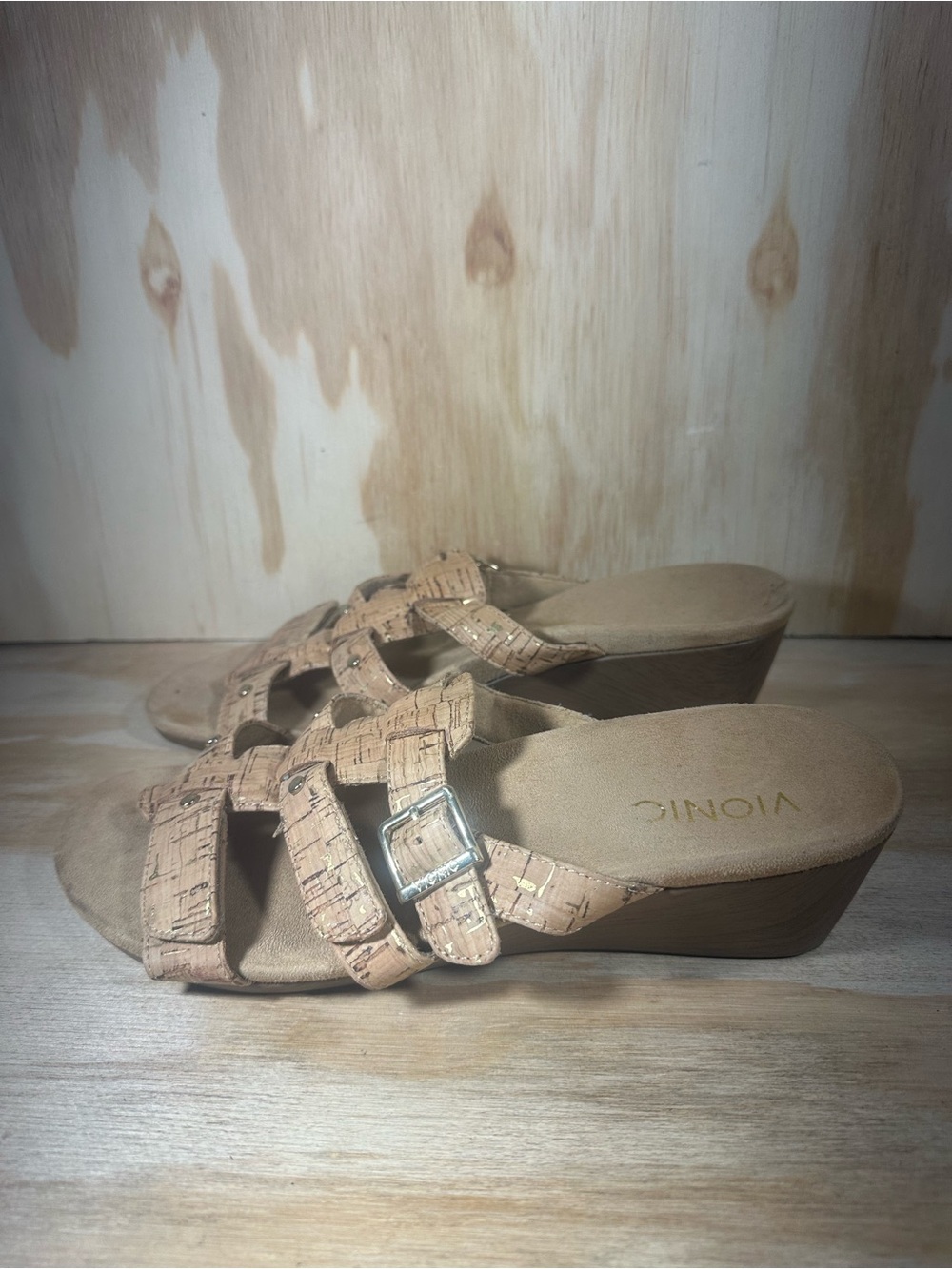Vionic Cork-Style Wedge Sandals Women’s Size 9
